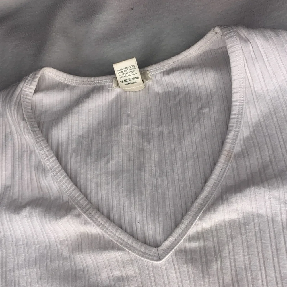 Long sleeve crop top - Picture 2 of 3